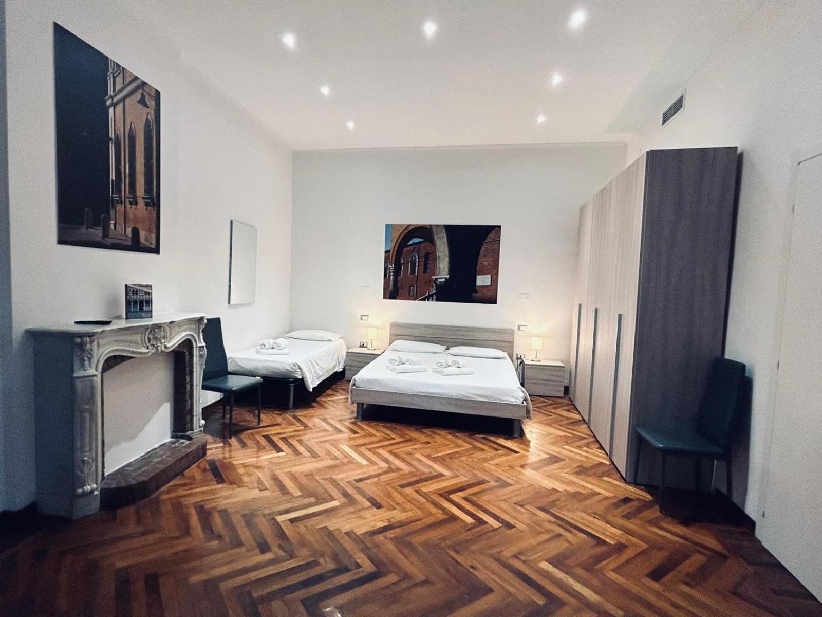 Centro Storico Suites Ферара Екстериор снимка