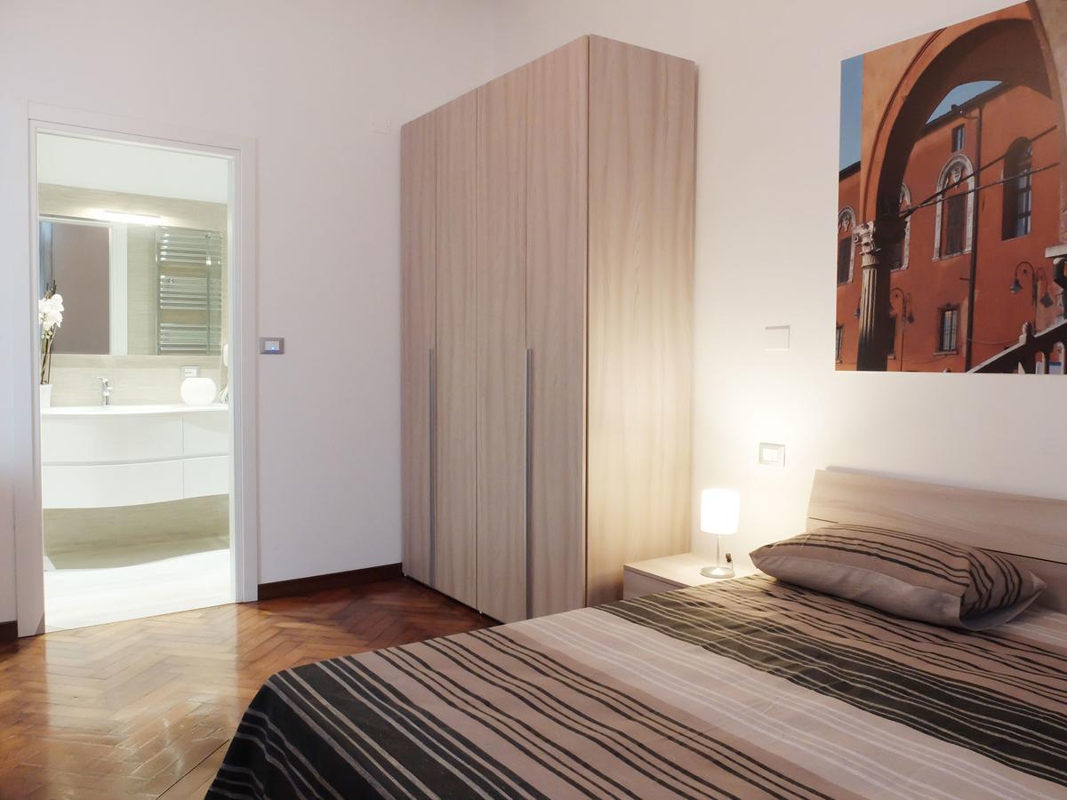 Centro Storico Suites Ферара Екстериор снимка